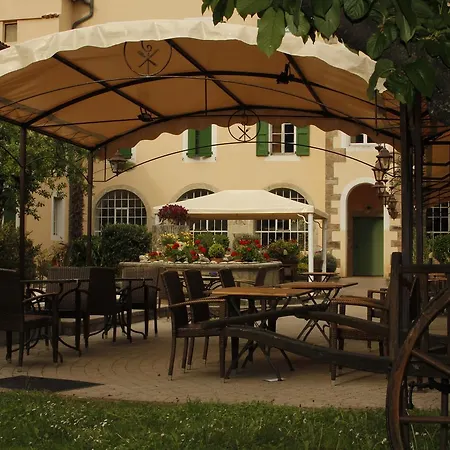 Carmel Hotel Les Vans